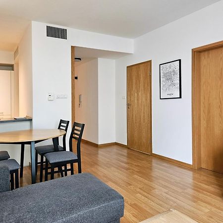 Old Town Plaza Apartment Красков Екстериор снимка