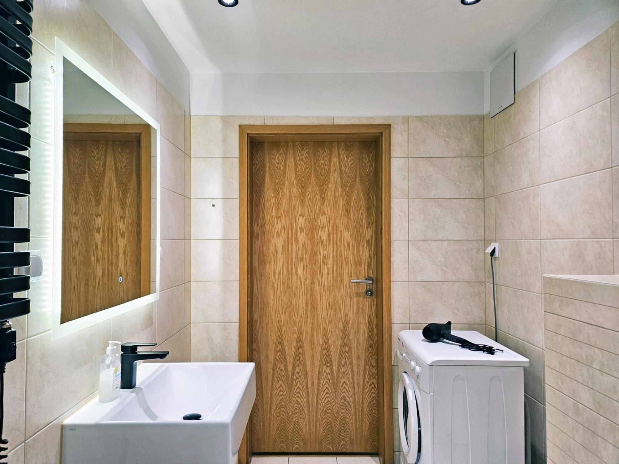 Old Town Plaza Apartment Красков Екстериор снимка